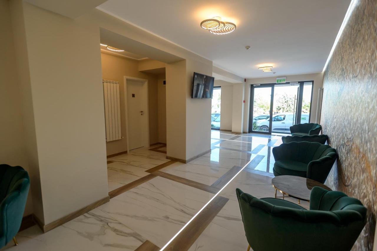 Plazza Mamaia Nord Aparthotel Năvodari Exterior foto